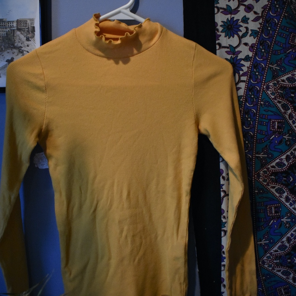 Ribbed Turtle Neck Long Sleeve